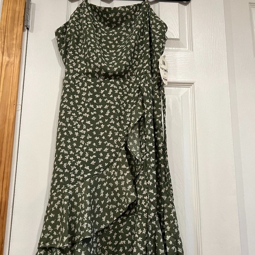 Altr'd State olive green/white dress